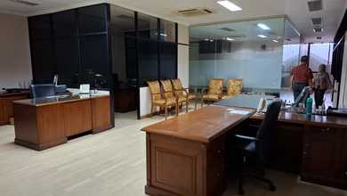 Gedung Perkantoran Lokasi Strategis di Jalan Pembangunan, Pejoto Utara, Gambir Jakarta Pusat