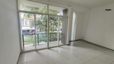 Kesempatan Langka, rumah Prestisius di Kota Baru Parahyangan, Bandung, LB 250m²