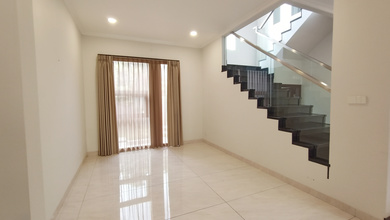 Hunian Elegan di Batununggal, Bandung, 3 Kamar Tidur, LT 375m²