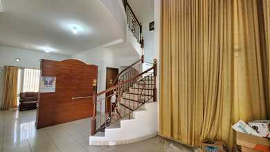 Rumah Area Premium Batununggal, Bandung - Harga Menarik 5,5 Miliar
