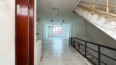 Ruko Luas 3 Lantai Representatif di Cikawao, Bandung