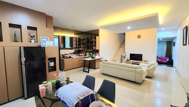 Rumah Area Premium Mekar Wangi, Bandung - Harga Terbaik 3 Miliar