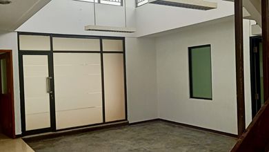 Ruang Usaha Mainroad Sukajadi MURAH!! Jual Cepat