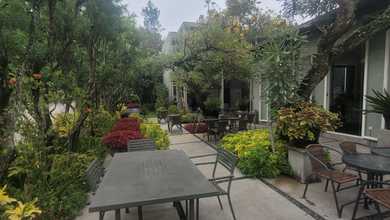 Rumah Elegan di Setiabudi, Bandung, 3 Kamar Tidur, LT 1043m²