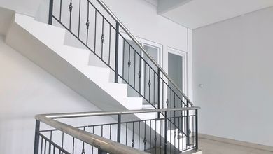 Ruko/bisa Untuk Rumah Tinggal Sayap Ramdhan Jalan Lebar 2 Arah