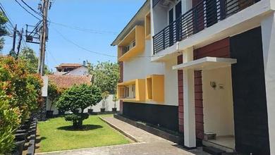 Kostan Siap Huni 3 Lantai Area Strategis Depan Unpad Jatinangor
