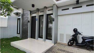 Jual Rumah Mewah LT 198 m2 Kawasan Batununggal, Bandung
