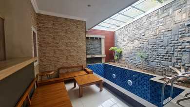 Dijual rumah Premium di Setra Duta, Bandung - LT 222m²