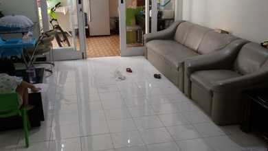 Rumah Mewah di Kawasan Setra Duta, Bandung, LB 250m², Harga 2,9 Miliar
