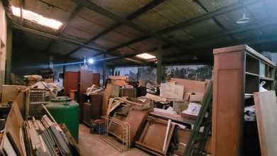 Rumah Cocok Untuk Usaha di Main Road Veteran Bandung