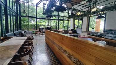 Ruang Usaha Asri Luas Terawat di Sayap Ciumbuleuit Bandung