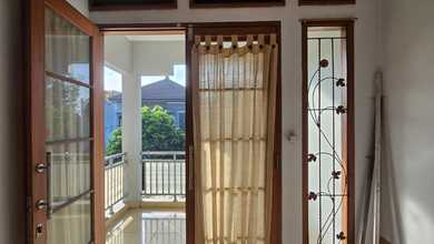 Rumah Elegan di Batununggal, Bandung, 4 Kamar Tidur, LT 180m²