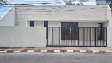 For Sale rumah Mewah di Regol, Bandung - LT 300m²