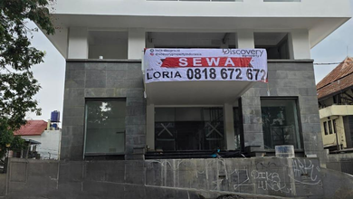 Disewakan Gedung Baru 3 Lantai Ada Lift Dan Basement, Cocok Untuk Kantor Dan Ruang Usaha di Surapati, Bandung Kota