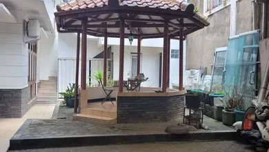 Rumah Mewah di Kawasan Bandung Kota, Bandung, LB 1250m², Harga 37,5 Miliar