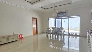 Penawaran Eksklusif, rumah Prestisius di Garuda, Bandung, LB 240m²