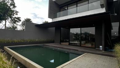 Rumah Area Premium Kota Baru Parahyangan, Bandung - Harga Menarik 20 Miliar