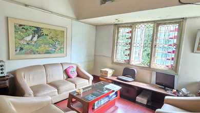 Kesempatan Eksklusif, rumah Mewah di Riau, Bandung, LB 250m²