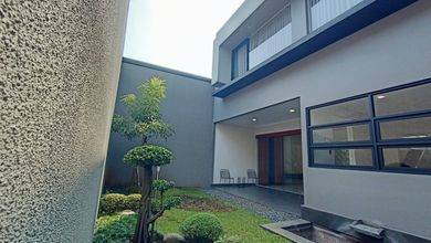Jual Rumah Bagus LT 375 m2 di Batununggal, Bandung