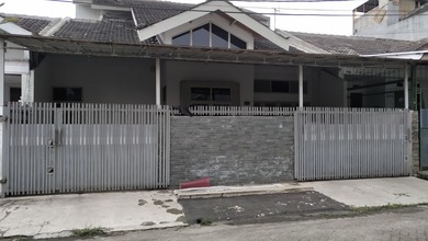 Rumah Eksklusif Luas 220 m2, area Peta, Bandung