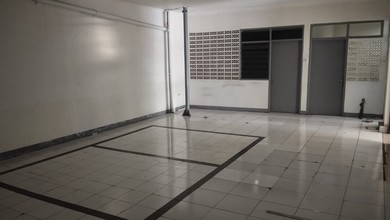 Ruang Usaha Mainroad A.H. Nasution Arcamanik, Bandung