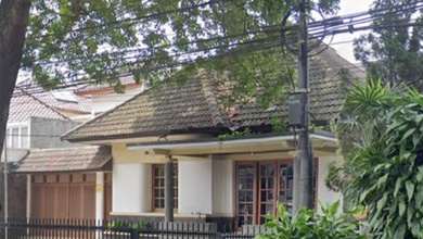 Ruang Usaha di Jalan Imam Bonjol, Bandung Lokasi Strategis!