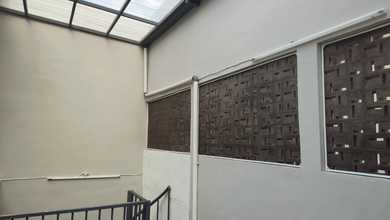 Rumah Sewa Murah Lokasi Summarecon Bandung, Bandung, LB 75m²