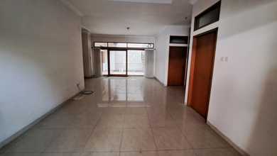 Rumah Mewah LT 170 m2, area Taman Kopo Indah, Bandung