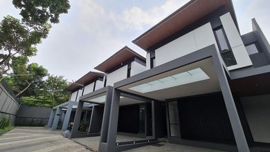 Kesempatan Langka, rumah Mewah di Pasteur, Bandung, LB 170m²