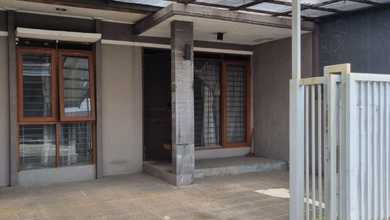 Dijual Rumah Strategis di Holis Cigondewah, Bandung - LT 96m²