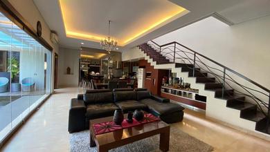 For Sale rumah Mewah di Mekar Wangi, Bandung - LT 275m²