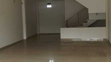 Ruko 3 Lantai di Mainroad Padalarang, Lokasi Strategis