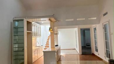 Dijual rumah Premium di Kota Baru Parahyangan, Bandung - LT 144m²