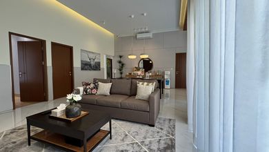 Rumah Elegan di Kota Baru Parahyangan, Bandung, 3 KT, LT 190m²