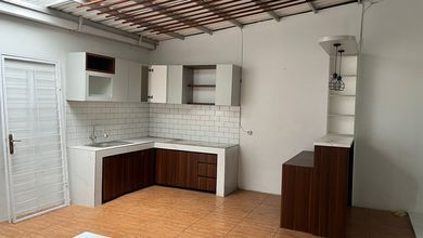 Rumah Minimalis area Kota Baru Parahyangan, Bandung, LT 108 m2