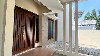 Kesempatan Langka, rumah Mewah di Cimahi, Bandung, LB 200m²