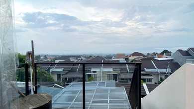 Rumah Dijual di Geger Kalong, Bandung, LB 154m², Harga Kompetitif!