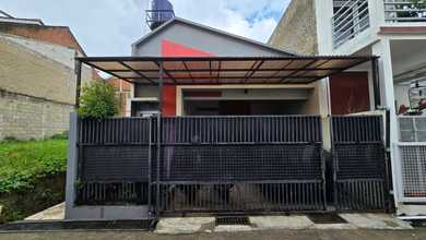 Jual Rumah Strategis di Cimahi, Bandung - LT 81m²