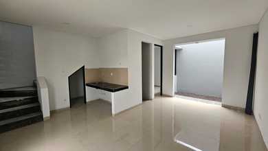 Dijual Rumah Nyaman di Cimahi Utara, Cimahi - LT 100m²
