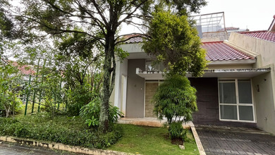 Jual Rumah Siap Tinggal di Kota Baru Parahyangan, Bandung, Luas 190 m2