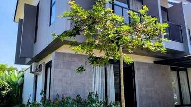 Rumah Area Premium Kota Baru Parahyangan, Bandung - Harga Menarik 2,95 Miliar