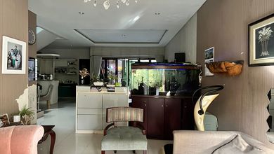 Jual Rumah 300 di Geger Kalong, Bandung
