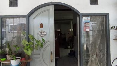 Rumah Dijual di Cimahi Tengah, Cimahi, LB 100m², Harga Kompetitif!