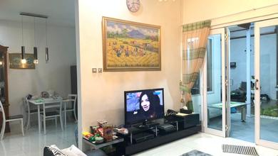 Rumah Mewah di Kota Baru Parahyangan, Bandung, 3 KT, LT 200m²