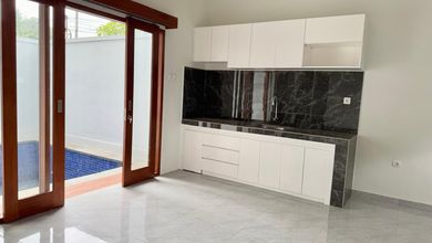 Sangat Langka!Villa 3Br di Sanur Dekat dengan Pantai