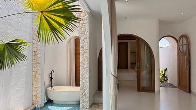 Tropical Theme Furnished Villa In Seminyak For Leasehold