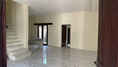 Jual Rumah Strategis di Denpasar Selatan, Denpasar - LT 100m²