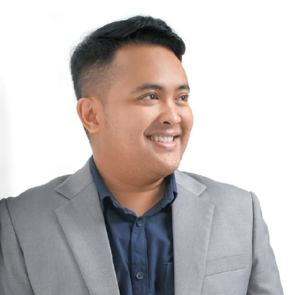 Dena MR | Agen Properti Discovery Property