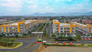 Ruko Modern Di Kawasan Pusat Bisnis Summarecon Bandung