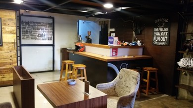 Dijual Ruko Gandeng BKR Bandung Telah di Renovasi